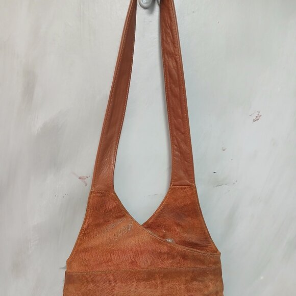 Paris New York🤎 - Picture 3 of 13